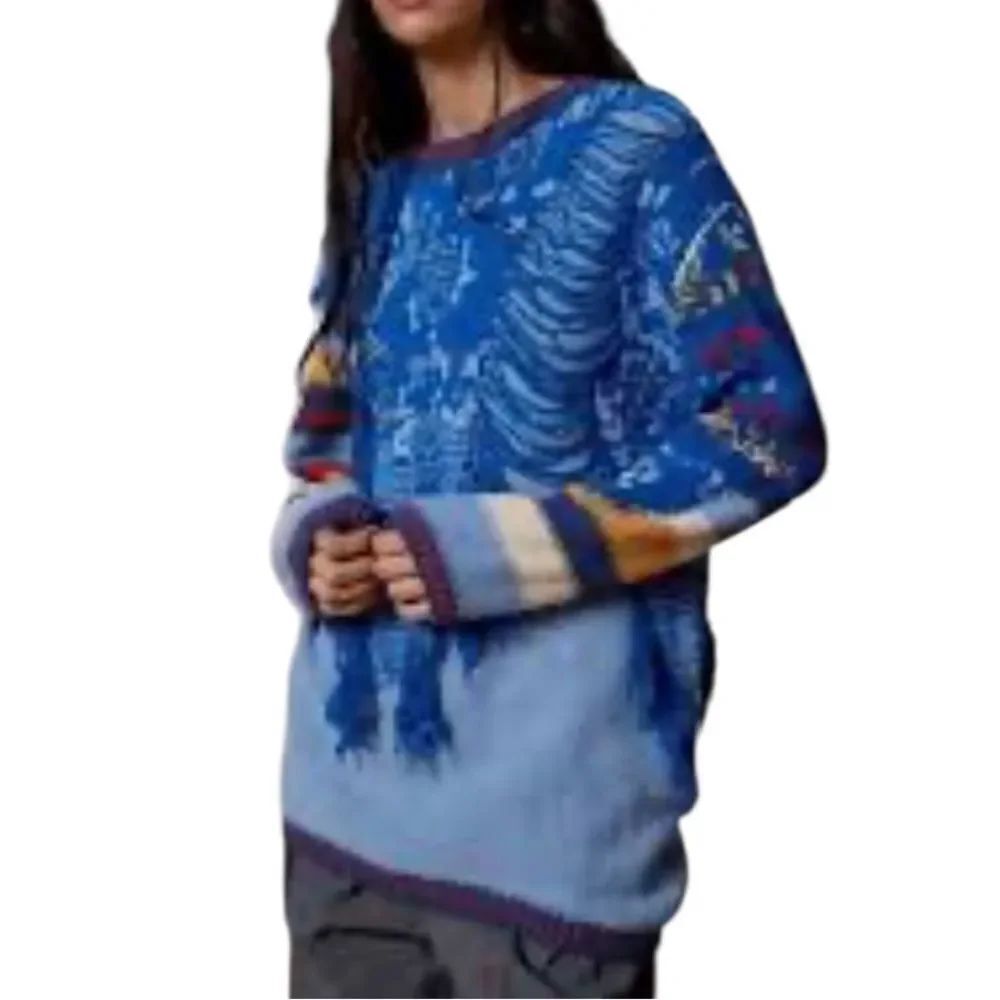 BCBG Blue Crewneck Pullover Style Distressed Sweater(Size. Medium)